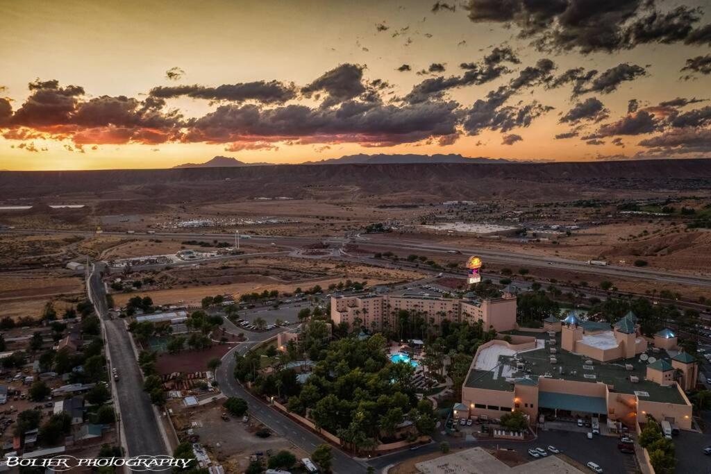 Mesquite Retreat 2 Bd Condo By Cool Properties Llc Exteriör bild